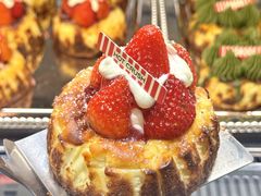 -HOT CRUSH趁热集合·现烤面包(上海环球港店)