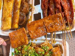 -吕奎小吃老兵臭豆腐