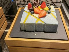 -广州万富希尔顿酒店·感趣自助餐厅·金秋蟹宴生蚝海鲜刺身烧烤