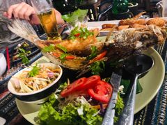 -Paak Dang Riverside 红嘴河畔餐厅