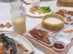 -沪华海鲜大酒楼(南汇店)
