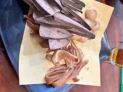 -巴大人熏酱小酒馆(峦翠园店)