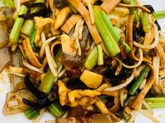 美味炒合菜-满堂春特色餐馆