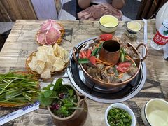 -香香腊排骨.野生菌火塘总店(束河店)