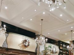 -玛格萝妮比萨屋(四平店)