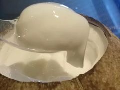 -椰爺爺·椰子冻砵仔糕