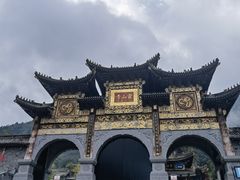 -冕宁灵山寺