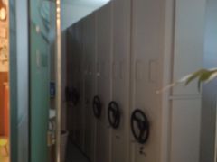 -瑞尔齿科(上海长风大悦城店)