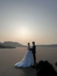 -挪娅婚纱摄影皇家会所