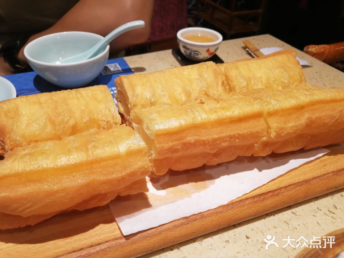 点都德(群光店)招牌靓油条图片