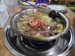 -泸州酸菜豆花火锅川师店