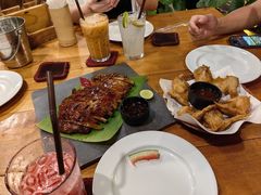 BBQ猪肋排-Naughty Nuri’s Phuket