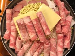 -炙韩料理·部队锅专门店