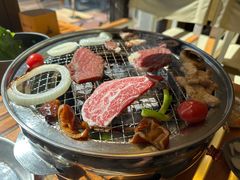 -叽叽扎扎烤肉场(生态城万达店)
