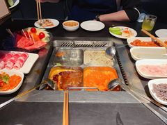 -海底捞火锅智慧餐厅(中骏世界城店)