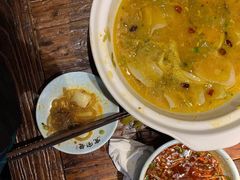 -张氏宽窄巷成都菜(澳德乐店)