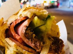 -Bánh Mì Huynh Hoa