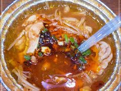 -花儿姐与战哥的美食档