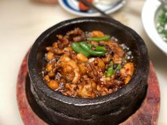 石锅杭椒牛蛙-桂满陇天书(南京德基旗舰店)