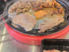 -哈哈碳都·牛肋条无限自助烤肉(宝龙店)
