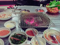 -釜山火炉·海鲜烤肉(紫藤路店)