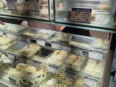 -白玉兰食品甜凤店(合生汇店)