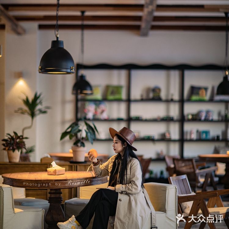 可可托海最靓新店🔥说是在上海武康路不为过吧
