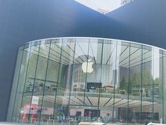 -Apple零售店(新街口店)