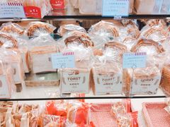 -红宝石·鲜奶小方·海派西点房(南丹店)