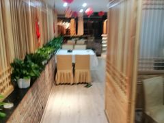 -鄱阳湖·江西小炒·瓦罐煨汤(五道口店)