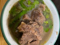 -银同牦牛肉火锅