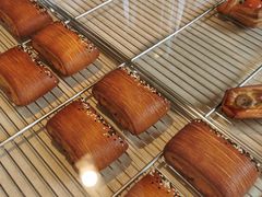 -VERIE BAKEHOUSE