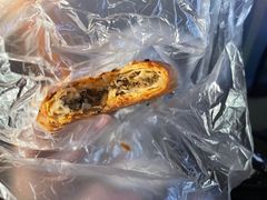 -白玉兰食品(中山公园龙之梦店)