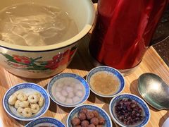 -新哥老官·畅吃123·美蛙世界(苏宁广场店)
