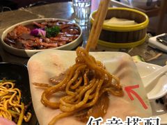 -三人行骨头王火锅(长寿店)
