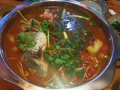 -老凯俚酸汤鱼(鸿通城店)