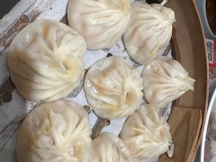 -馋三尺蟹粉小笼(人民广场店)