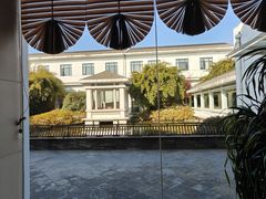 -春兰国宾馆(凤城河风景区老街店)