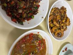 -笨罗卜浏阳菜馆(龙华鹏润达店)