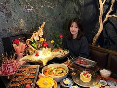 -蟹犇前•帝王蟹雪蟹(陆家嘴店)