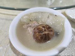 -红旗山庄(圭峰山店)