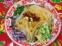 -闯关东东北农家菜(崂山石老人店)