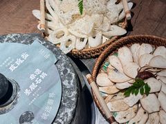 -蘑界·野生菌火锅(深业上城店)