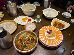 -醉美东江·三文鱼·烧鸡公