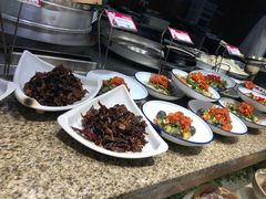 -野山舂·贵州现舂酸汤火锅(鸿通城店)