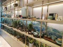 -杭州西湖湖滨银泰亚朵酒店