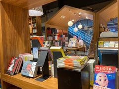 -百新书局(尚悦湾店)