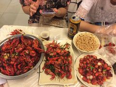 巴厘龙虾(万松园一店)-巴厘龙虾·榜首油焖大虾(旗舰店·万松园)