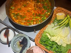 -旺福·贵州酸汤牛肉火锅(陆悦天地店)