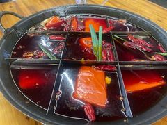 -正南齊北重庆老火锅(光华村直营店)